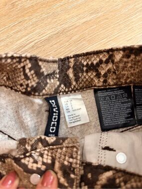 H&M Divided Snake Print Jeans in Brown and Tan